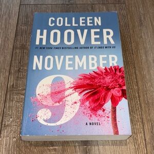 Colleen Hoover - November 9 Book